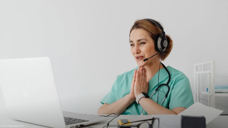 h, tags: rapid expansion telehealth outdated - images.pexels.com